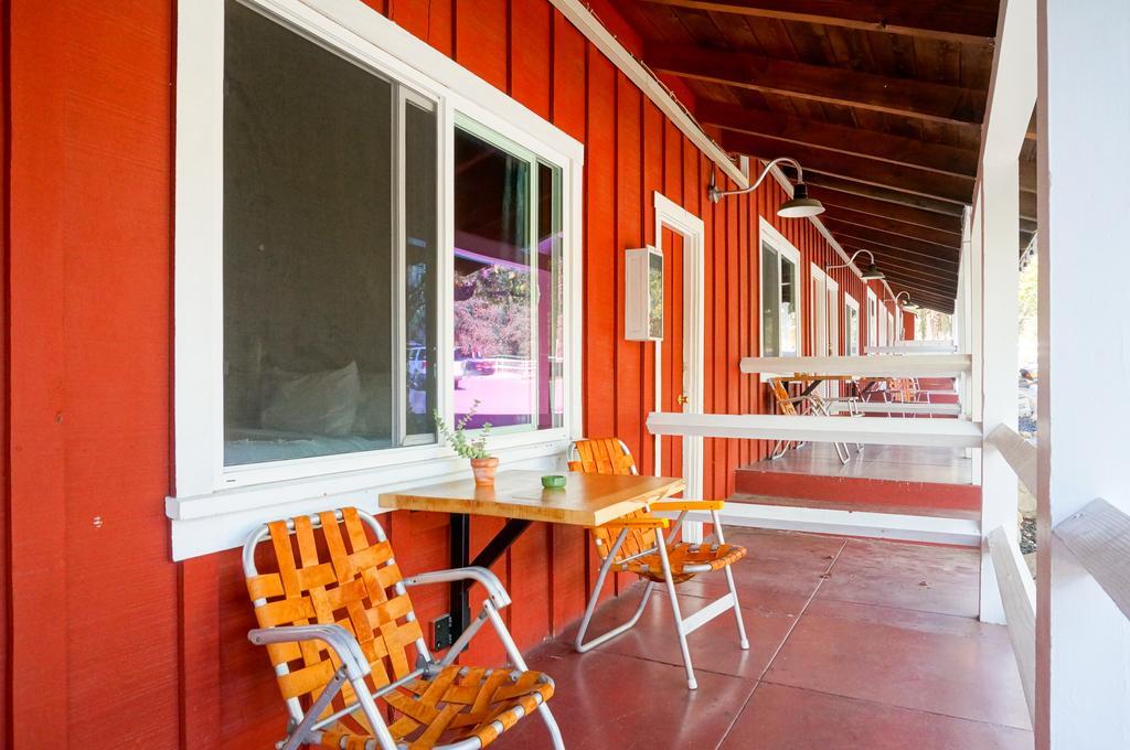 Ojai Rancho Inn Bagian luar foto
